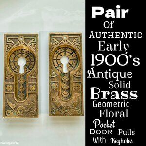 🆕ANTIQUE▪️Pair Early 1900's Brass Geo Floral Pocket Door Pulls With Keyholes
